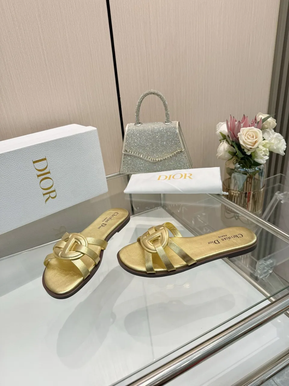 👟👟Ex-factory price 340👟👟 Dior new model, 9 colors available, cowhide fabric, code number 35-42, leather sole +40